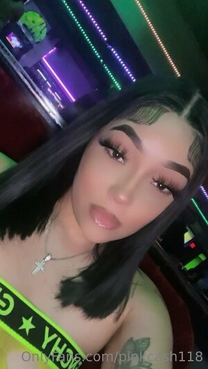 pinkcash118 Nude Leaked Photo #8