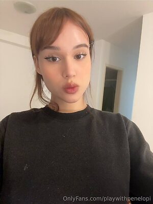 playwithpenelopi Nude Leaked Photo #17