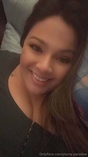 plump paradise Nude Leaked Photo #9