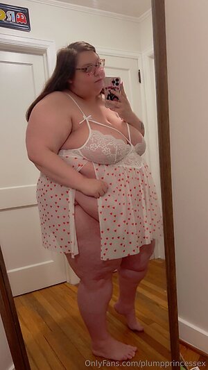 plumpprincessex Nude Leaked Photo #13