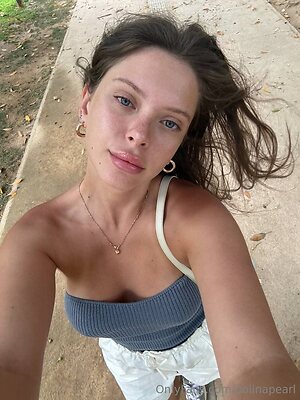 polinapearl Nude Leaked Photo #4