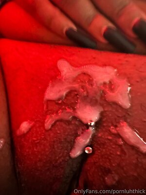 pornluhthick Nude Leaked Photo #3