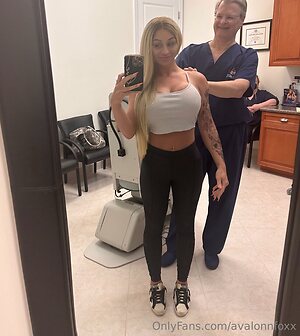 pornstarstatus00 Nude Leaked Photo #17
