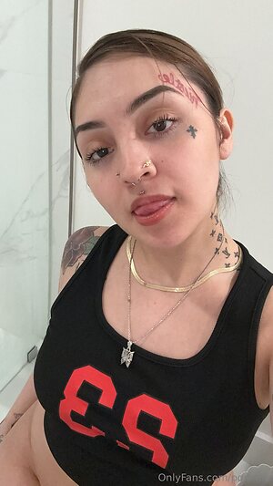 poshnio Nude Leaked Photo #8