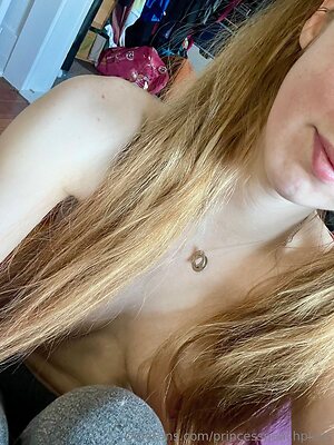 princesspeachplays Nude Leaked Photo #14