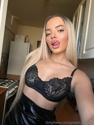 prrettyblonde Nude Leaked Photo #13
