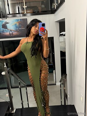 qimmahrussofree Nude Leaked Photo #16