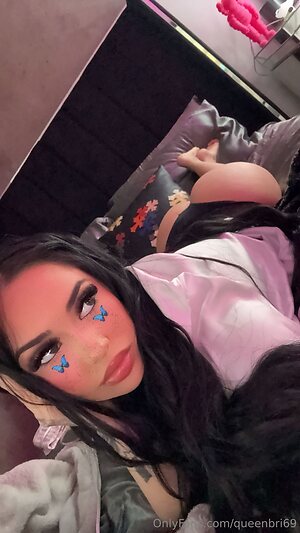 queenbri69 Nude Leaked Photo #19