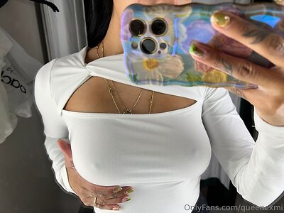 queencxmi