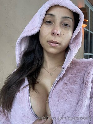 queensotrill Nude Leaked Photo #6