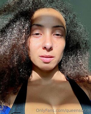 queensotrill Nude Leaked Photo #19