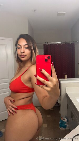 raineebowfree Nude Leaked Photo #14