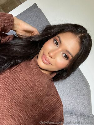 realvioletaacosta avatar
