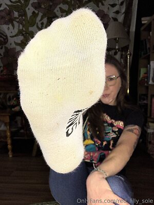 red lilly sole Nude Leaked Photo #7
