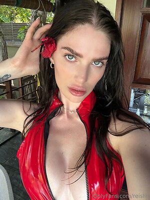 reislin Nude Leaked Photo #29