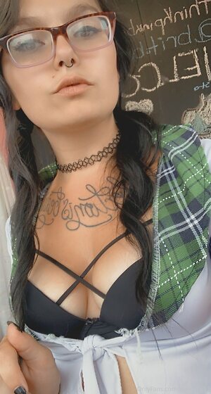 roniibug17 Nude Leaked Photo #22