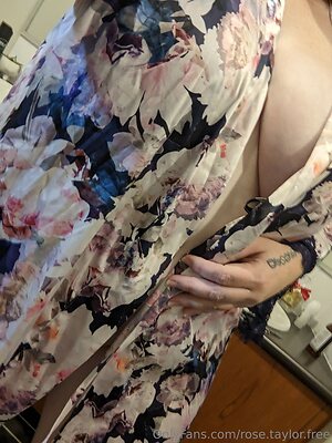 rose taylor free Nude Leaked Photo #4