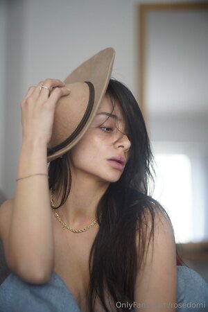rosedomi Nude Leaked Photo #6