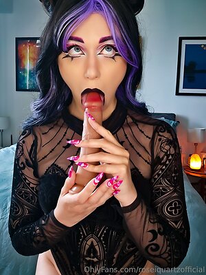 roseiquartzofficial Nude Leaked Photo #4