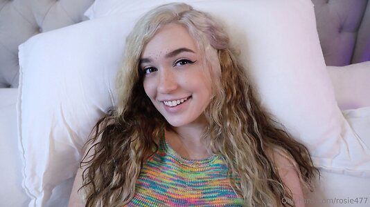 rosie477 Nude Leaked Photo #2