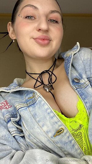 rosierider xx Nude Leaked Photo #15