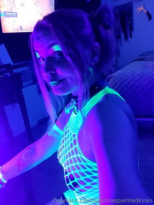 sabrinaspaintedkinks Nude Leaked Photo #13