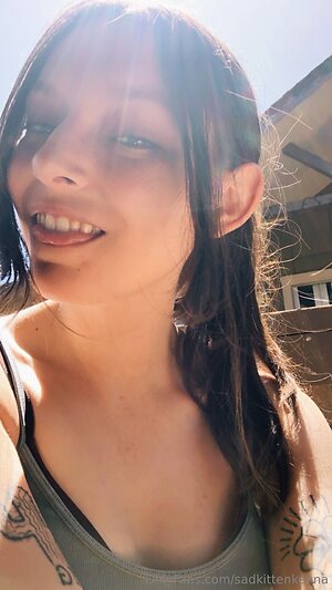 sadkittenkenna Nude Leaked Photo #26