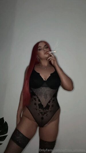 saffron smokes Nude Leaked Photo #6
