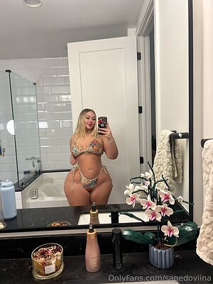 sagedoviina Nude Leaked Photo #17