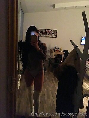 sassyalicee Nude Leaked Photo #4
