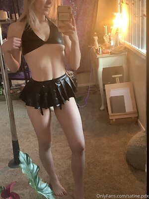 satine pdx Nude Leaked Photo #12