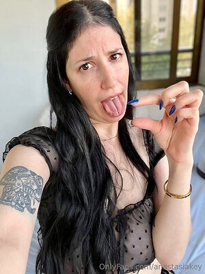 scarletkentt Nude Leaked Photo #15