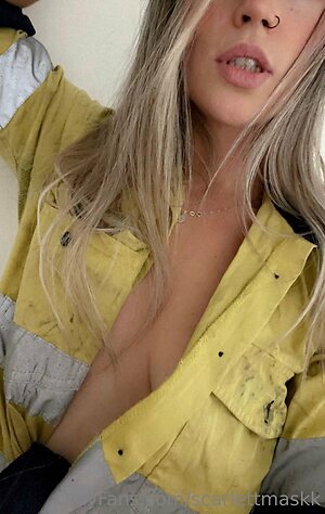 scarlettmaskk Nude Leaked Photo #9