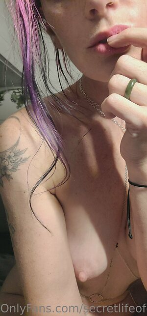 secretlifeofelle Nude Leaked Photo #19