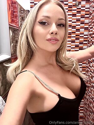 secretmelissax Nude Leaked Photo #13