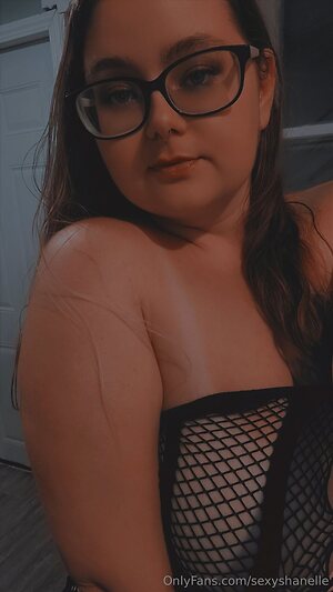 sexyshanelle Nude Leaked Photo #3