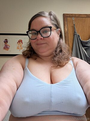 shazziepie Nude Leaked Photo #2