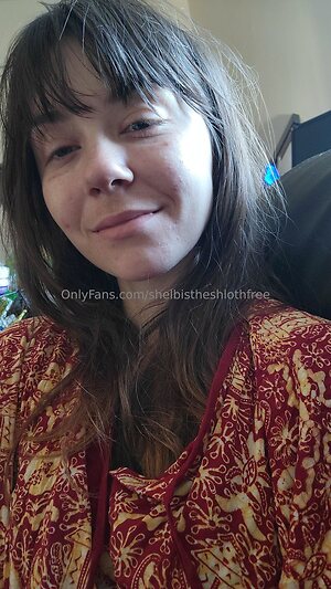 shelbistheshlothfree Nude Leaked Photo #2