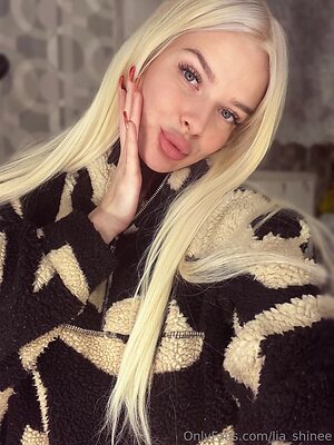 shine lia