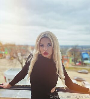 shine lia Nude Leaked Photo #4