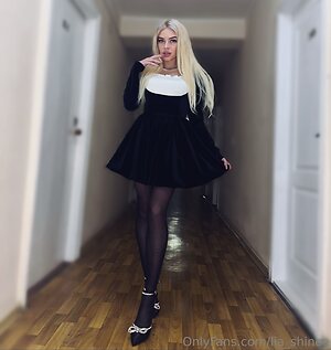 shine lia Nude Leaked Photo #5