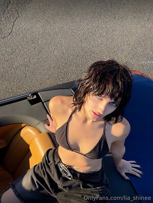 shine lia Nude Leaked Photo #10