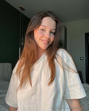 sia light More Nude Photos