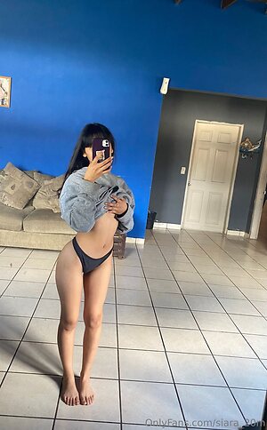 siara 20m Nude Leaked Photo #16