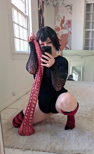 sicophant Nude Leaked Photo #5