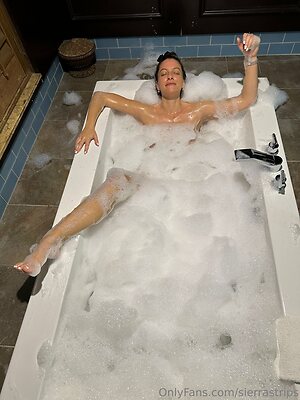sierrastrips Nude Leaked Photo #3