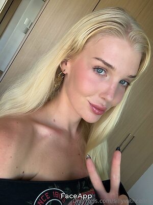 sillywithceline Nude Leaked Photo #23