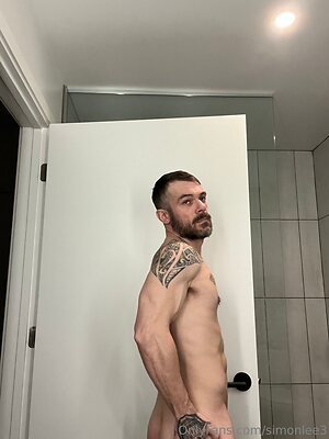 simonlee3 Nude Leaked Photo #13