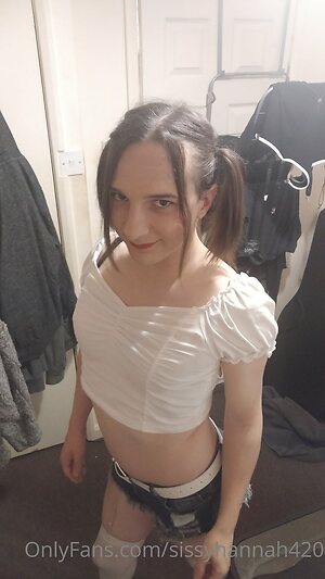 sissyhannah420 Nude Leaked Photo #40