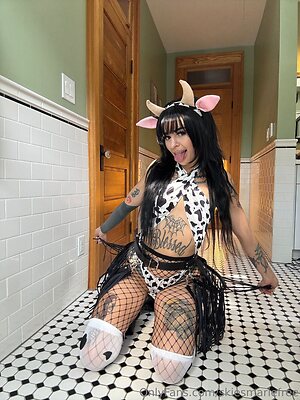 skiesmariefree Nude Leaked Photo #7